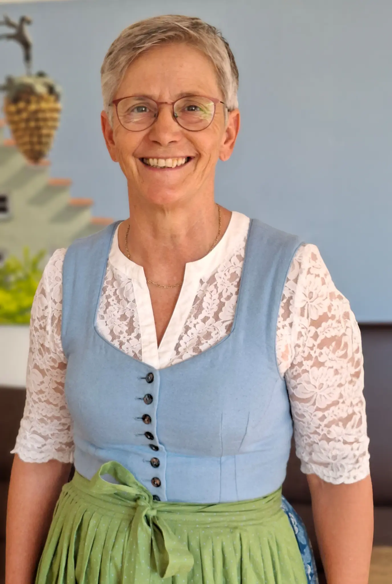 Barbara Bierling in traditioneller bayerischer Tracht